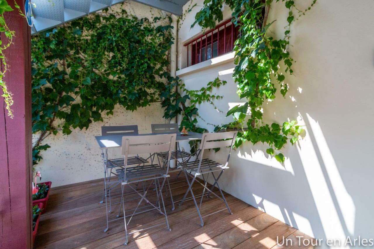 Un Tour En Arles Apartman Kültér fotó